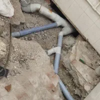 تخریب و تعمیرسرویس بهداشتی،کاشی کاری وکاشیکار بنا|خدمات پیشه و مهارت|تبریز, |دیوار