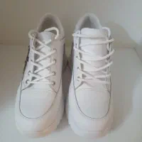 کتونی و کفش زنانه نو