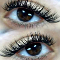 کاشت مژه فقط 180 آفر این هفته