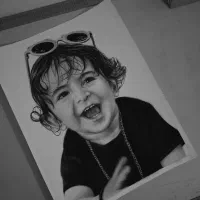 سفارش طراحی چهره سیاه قلم