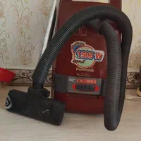 جاروبرقی بدنه سالمم فقط متورش نیاز برتعمیر داره