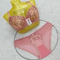 واگذاری اجناس مغازه|لباس|سنندج, |دیوار