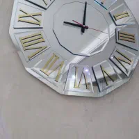 ساعت دیواری