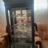 بوفه قهوه ای