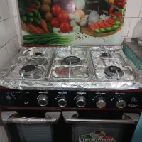 اجاق گاز تمیز سالم و تمیز