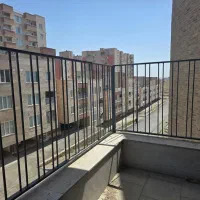 ۹۰ متر اپارتمان طبقه اول جنب دهکده باران طرقبه