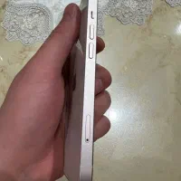 ایفون ۱۳ نرمال ۱۲۸ سفید zaa دو سیم کارت پک اصلی|موبایل|خوی, |دیوار