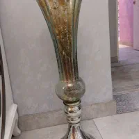 گلدانشیشه ای بزرگ