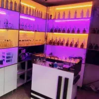 فروشنده عطر و ادکلن