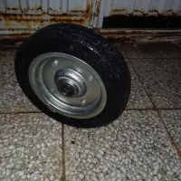 چرخ گاری .فرغون ..