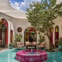 طراح ومعماری داخلی وخارجی.کاراموزهم پذیرفته می‌شود