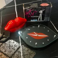 ساعت و تلفن لاکچری طرح لب