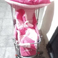 کالسکه تمیز در کار کرده