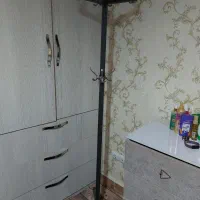 رخت آویز آهنی