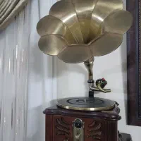 گرامافون|کلکسیون اشیاء عتیقه|اصفهان, خانه اصفهان|دیوار