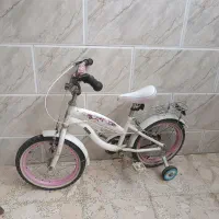 دوچرخه دخترانه کارکرده|دوچرخه، اسکیت، اسکوتر|شفت, |دیوار