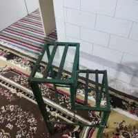 چهارپایه محکم از آهن سنگین