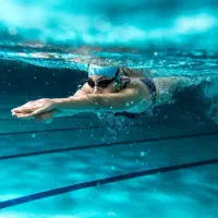 آموزش شنا بزرگسال (آقایان)