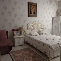 ویلایی همکف و سوئیت روی همکف