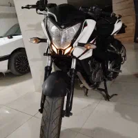 بجاج پالس ان اس 200 مزایده ای