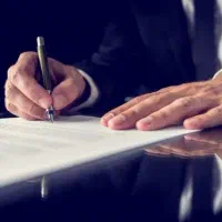 اظهارنامه، دادخواست، شکوائیه.