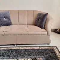 مبل هفت نفره اسکلت محکم  اسفنج ۳۰ کیلیویی|مبلمان خانگی و میز عسلی|شیراز, زرهی|دیوار