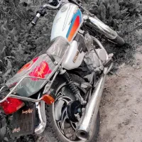 نیکتاز200|موتورسیکلت|صحنه, |دیوار