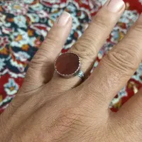 انگشتر نقره با سنگ بزرگ عقیق ۴۰۰ ساله