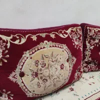 پشتی مخمل رنگ زرشکی 10عدد