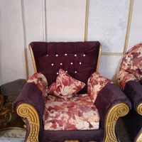 مبل ۷نفره کارکرده با سه عدد میز عسلی باقیمت مناسب|مبلمان خانگی و میز عسلی|قرچک, شهرک طلائیه|دیوار