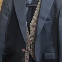 کت شلوار در حد نو