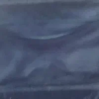 چمدان مسافرتی بزرگ.|کیف، کفش، کمربند|اندیشه, اندیشه فاز ۲|دیوار