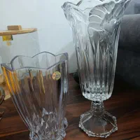 دو عدد گلدان شیشه ای