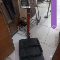 دو عدد ترازو ودو عدد باسکول ۳۰۰ کیلویی|فروشگاه و مغازه|سبزوار, علمدار|دیوار