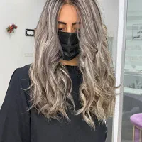 استخدام دستیار رنگ و لایت|استخدام درمانی، زیبایی، بهداشتی|تهران, کوهک|دیوار