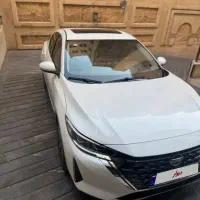 نیسان سیلفی آمیتیس پلاس
