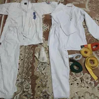 لباس کاراته دودست خیلی کم استفاده شده