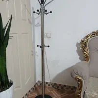 رخت آویز ایستاده