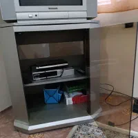 تلویزیون panasonic به همراه میز تلویزیون|تلویزیون و پروژکتور|نوشهر, |دیوار