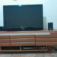 میز و تلوزیون شارپ