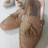 کفش فقط سایز ۴۰