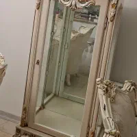 بوفه چوب ورق طلا در حد نو