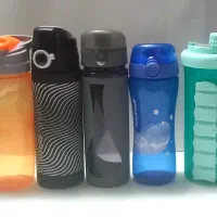 بطری آب و شیکر