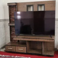 زیر تلوزیونی نو و زیبا و جادار