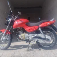 باجاج اصلی|موتورسیکلت|بروجرد, |دیوار