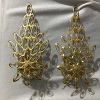 یک جفت چراغ دیواری