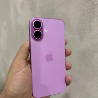 ایفون 16 نرمال صورتی