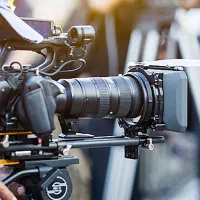 استخدام فیلمبردار با گوشی در لاهیجان