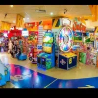 شهربازی سرزمین عجایب الماس شرق