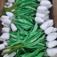 گل لاله مصنوعی